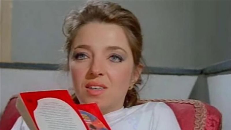 الفنانة هدى رمزي