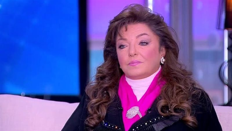 الفنانة هدى رمزي
