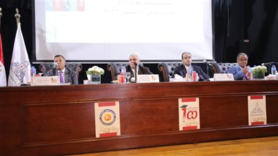 أيمن عاشور يرأس اجتماع المجلس الأعلى لشئون التعليم والطلاب بجامعة عين شمس