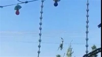 بعد تكرار حوادثها.. لحظة تحطم مروحية لطالبان في كابول|فيديو