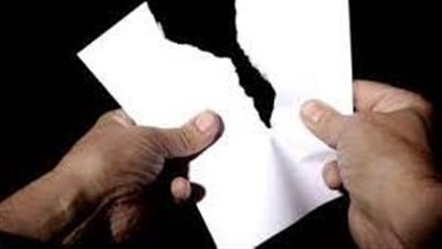 تفسير حلم قطع الورق وعلاقته بالتغلب على المحن والصعاب 