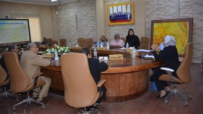 نائب محافظ الوادي الجديد تعقد اجتماعا للمبادرة الوطنية للمشروعات الخضراء