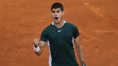 ألكاراز يتوج ببطولة أمريكا المفتوحة للتنس.. ويتصدر التصنيف العالمي