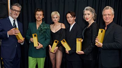 مهرجان تورنتو يمنح جوائز الأداء لطاقم عمل فيلم POLICEMAN | فيديو