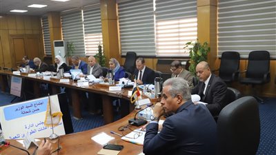 القوى العاملة: صرف 2.1 مليار جنيه إعانات طوارئ لـ 420 ألفًا و 477 عاملًا