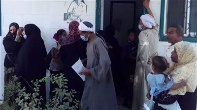 الكشف على 776 مواطنا بقافلة طبية بأبوتشت في قنا