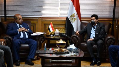 صدمة جديدة من وزير الشباب والرياضة لرؤساء الاتحادات قبل الانتخابات