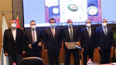 قرارات الأعلى للجامعات.. انعقاد لجنة التنسيق بشكل مستمر.. وتطعيم الأساتذة ضد كورونا