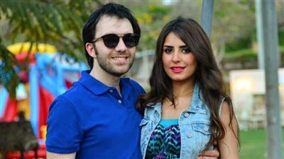 ريهام أيمن تغازل زوجها شريف رمزي بكلمات رومانسية 