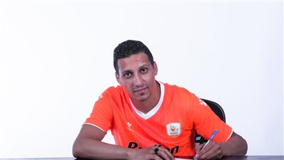 فاركو يعلن التعاقد مع محمد فؤاد مهاجم الباطن السعودي