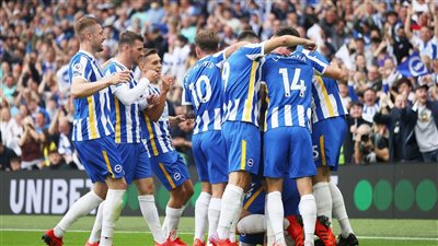 برايتون يسجل الهدف الثاني في مرمى ليفربول