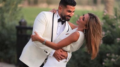 سمية الخشاب عن زواج أحمد سعد وعلياء بسيوني: 