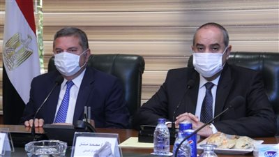 وزيرا الطيران وقطاع الأعمال يناقشان تأسيس مشروع رأس جميلة بشرم الشيخ