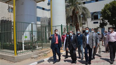 محافظ المنيا يتفقد جاهزية مستشفى الحميات لمواجهة الموجة الرابعة من كورونا