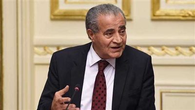 التموين: انتظام صرف السلع والخبز للمواطنين بعد عودة السيستم للعمل