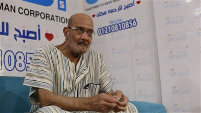 مأساة المليونير المسن.. عم سمير تنازل عن ممتلكاته لأبنائه فطردوه للشارع | فيديو 