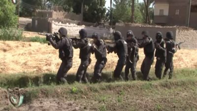 اللقطات الأولى لاقتحام أجهزة الأمن لأوكار الكيف ومقتل 3 عناصر إجرامية | فيديو 