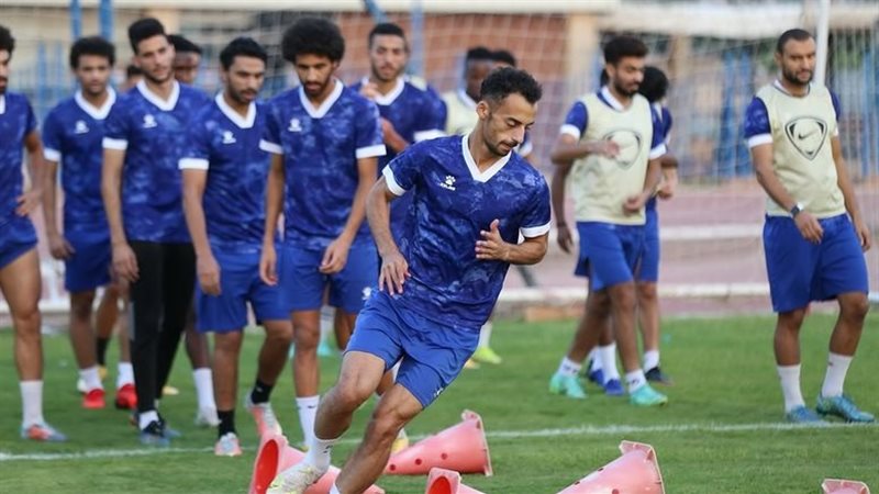 لاعبي سموحة 