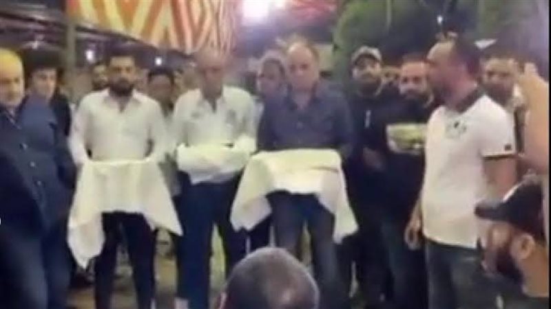 واقعة تقديم الكفن