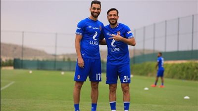 آخر مستجدات مفاوضات تجديد عمرو السولية وعلي معلول مع الأهلي