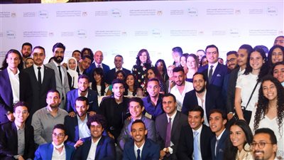 وزيرة التخطيط تجتمع غدا مع شباب الدارسين بالخارج عبر 