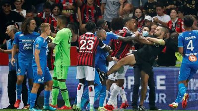 فتح التحقيق في أحداث مباراة نيس ومارسيليا بالدوري الفرنسي