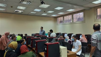 ١٢٣٩ طالبا استقبلتهم معامل التنسيق الإلكتروني بجامعة عين شمس اليوم 