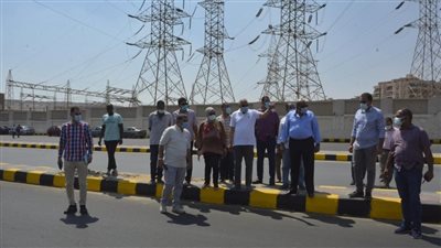 محافظ الجيزة يتابع نسب تنفيذ الرصف والتطوير بطريق التجنيد 