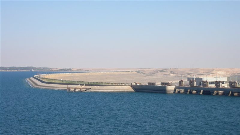 بحيرة الفرات 