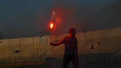 الشماريخ تشعل تدريب المحلة احتفالا بالبقاء في الدوري الممتاز| صور