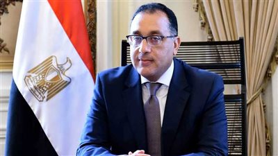 رئيس الوزراء يتفقد مبنى الركاب 2 و3 بمطار القاهرة للاطمئنان على السفر والوصول