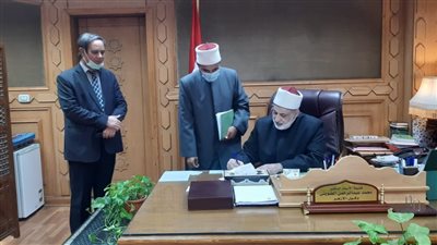 وكيل الأزهر يعتمد نتيجة اختبار الرواق الأزهري للعلوم الشرعية والعربية