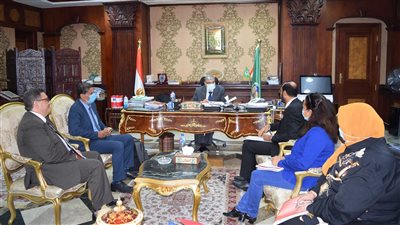 تفاصيل اجتماع محافظ المنيا مع وفد هيئة إنقاذ الطفولة الدولية