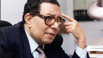 في ذكرى وفاة أحمد بهاء الدين.. تعرف على أبرز كتبه ومؤلفاته