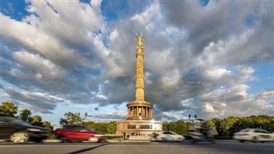 عمود برلين يتعرض للسرقة وسط النهار