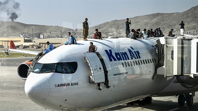  طائرة إجلاء أوكرانية