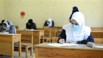  المعاهد الأزهرية: تلقينا 19344 طعنا على امتحانات الثانوية حتى اليوم