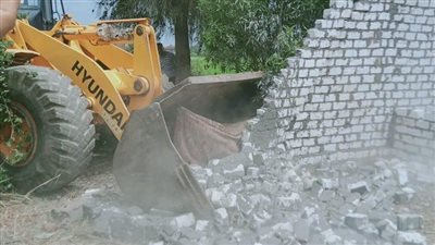 إزالة فورية لـ 11 حالة تعد على أراضي الدولة والبناء المخالف بالدقهلية