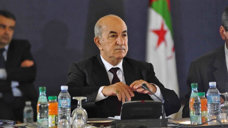  الرئيس الجزائري