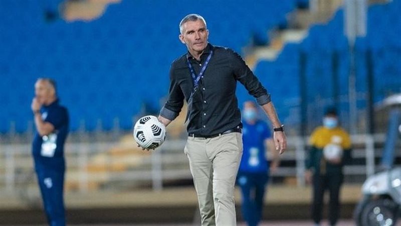 كارتيرون المدير الفني