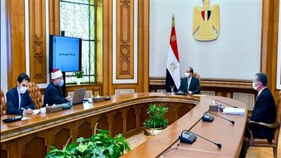  السيسي: تكوين جيل متميز من الأئمة والدعاة المستنيرين يستطيعون صياغة رأي عام ديني منضبط مع الحفاظ على ثوابت الشرع الحنيف