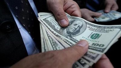 سعر الدولار في البنوك المصرية بنهاية تعاملات اليوم الخميس 26-8-2021
