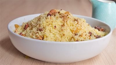 طريقة عمل الكسكسي المغربي بالفول الأخضر.. لا تفوتيه