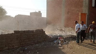 الجيزة تتصدي للبناء بدون ترخيص في ابو النمرس وهضبة الهرم|صور