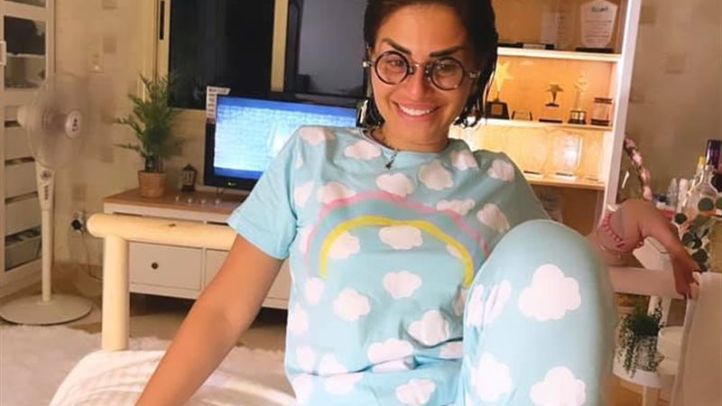 الفنانة منة فضالي
