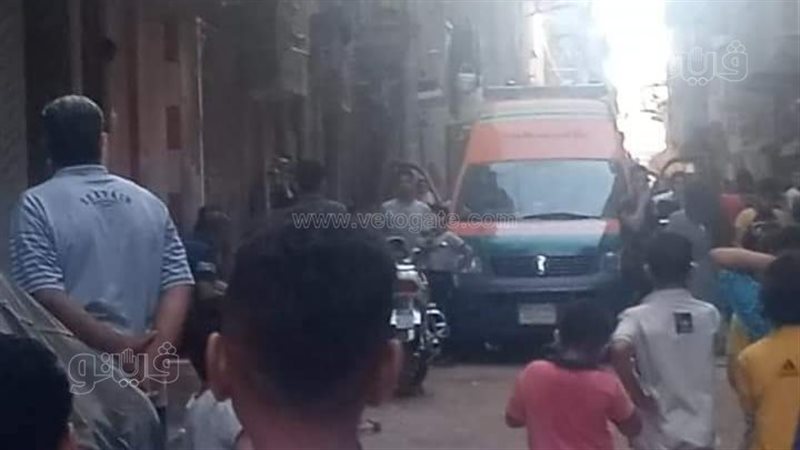 عامل يذبح زوجته ويصيب