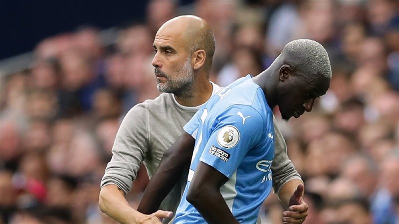 بنجامين ميندي لاعب