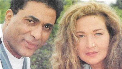 رغدة: أحمد زكى عرض علىً الزواج قبل وفاته بأيام لقطع الألسنة التى نالت من شرفى (حوار)