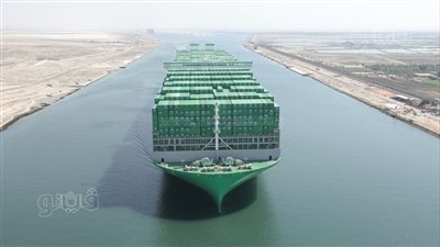 ١٠ صور ترصد رحلة عبور السفينة 