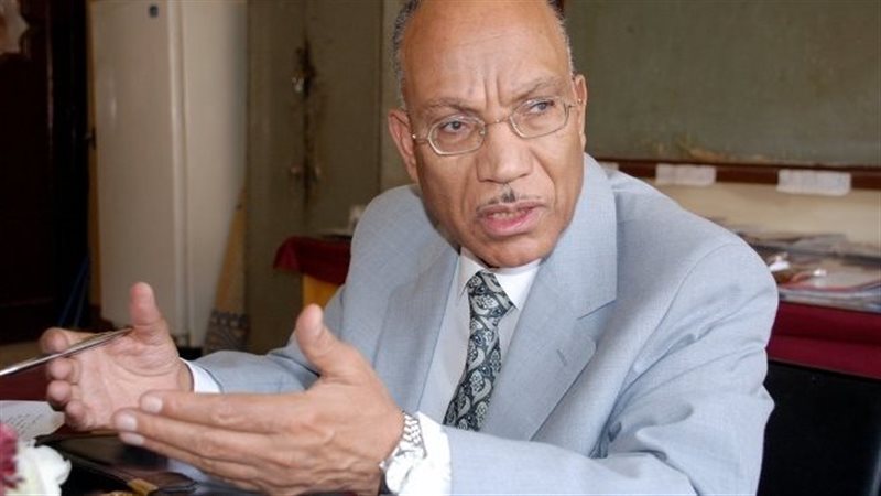 د.عبد المعطى بيومى